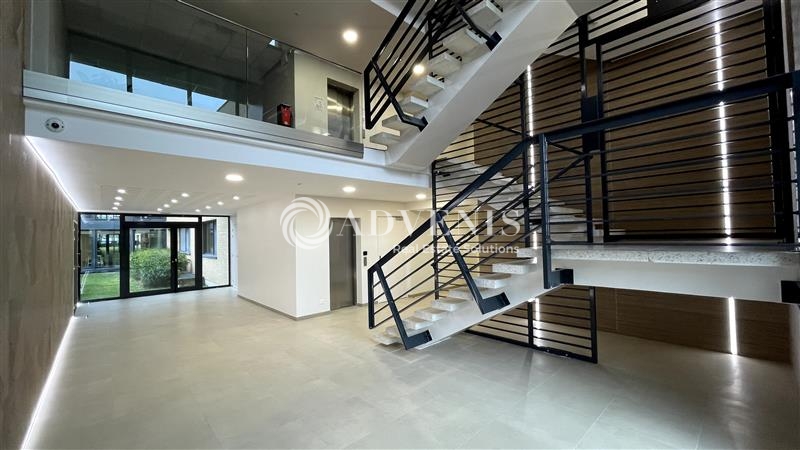 Vente Utilisateur Bureaux CHAMPS SUR MARNE (77420) - Photo 8