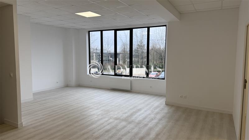 Location Activités Entrepôts SERRIS (77700) - Photo 4