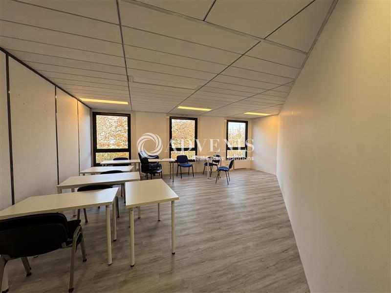 Vente Utilisateur Bureaux LOGNES (77185) - Photo 2