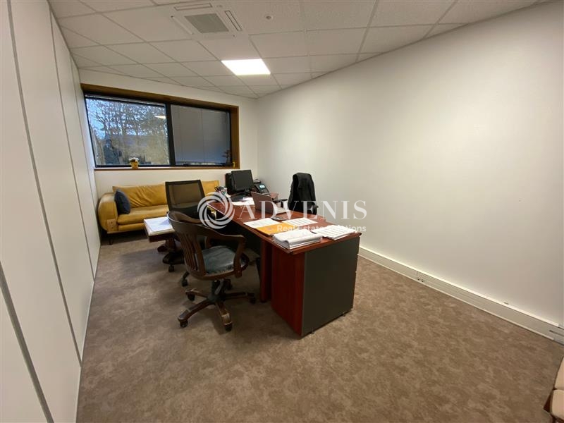 Location Bureaux CHAMPS SUR MARNE (77420) - Photo 4