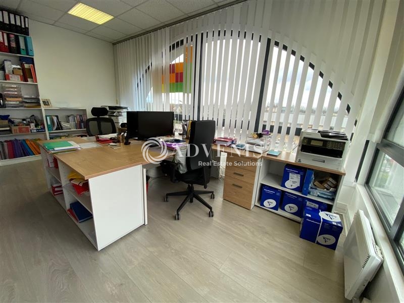 Location Bureaux PONTAULT COMBAULT (77340) - Photo 2