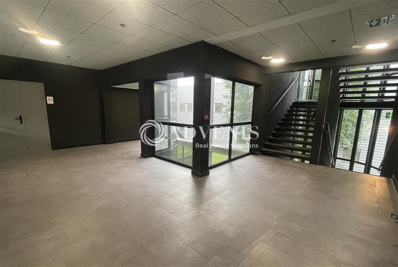 Location Bureaux TREMBLAY EN FRANCE (93290) - Photo 8