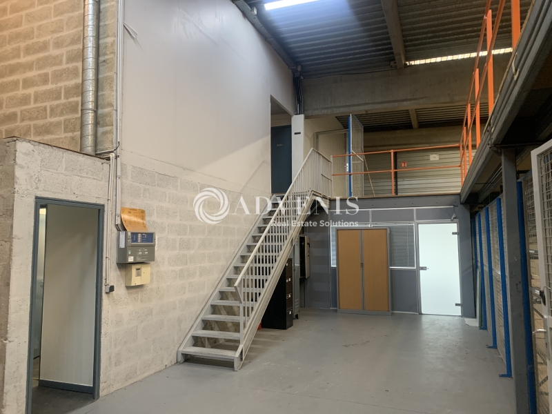 Location Activités Entrepôts LE BOURGET (93350) - Photo 4