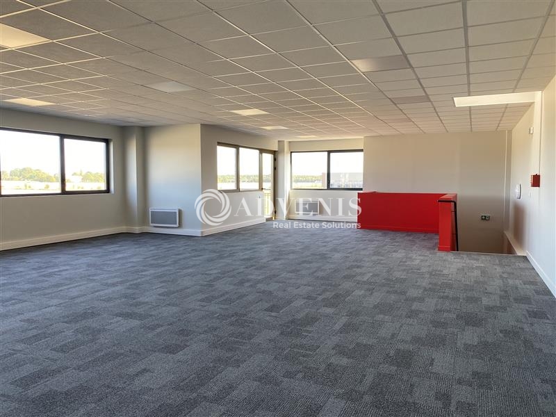 Location Bureaux CARQUEFOU (44470) - Photo 3