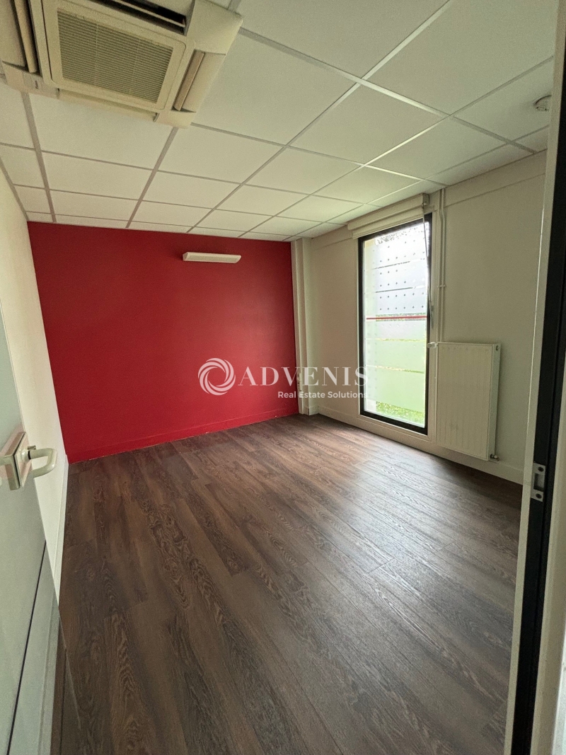 Location Commerces ORLEANS (45000) - Photo 3