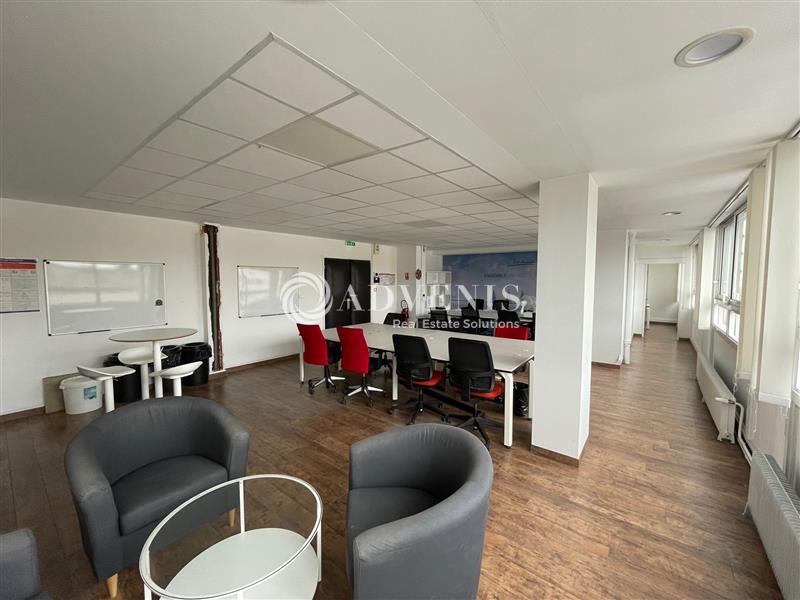 Vente Investisseur Bureaux ORLEANS (45000) - Photo 4