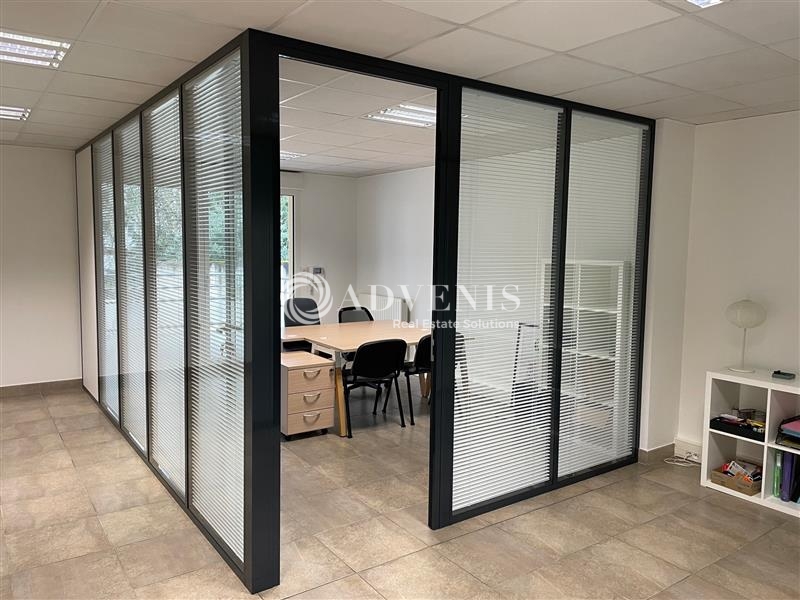 Vente Investisseur Bureaux ORLEANS (45000) - Photo 3