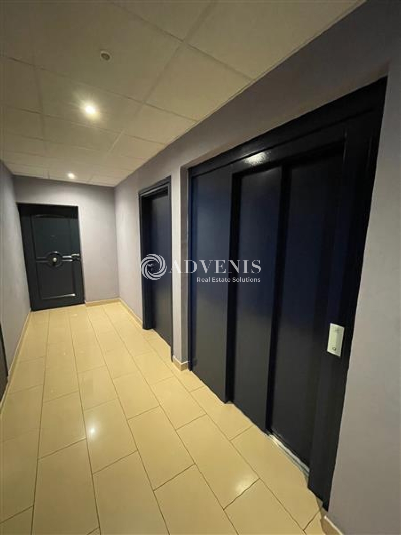 Vente Investisseur Bureaux ORLEANS (45000) - Photo 8