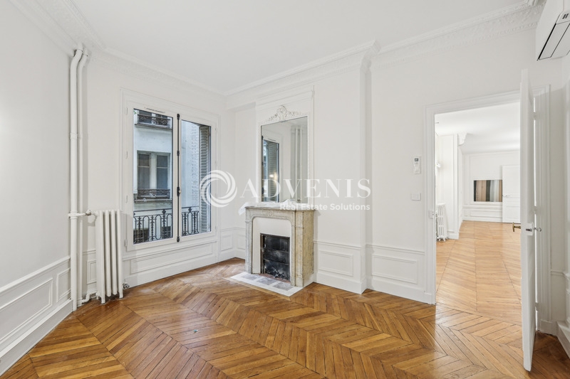 Location Bureaux PARIS (75008) - Photo 5