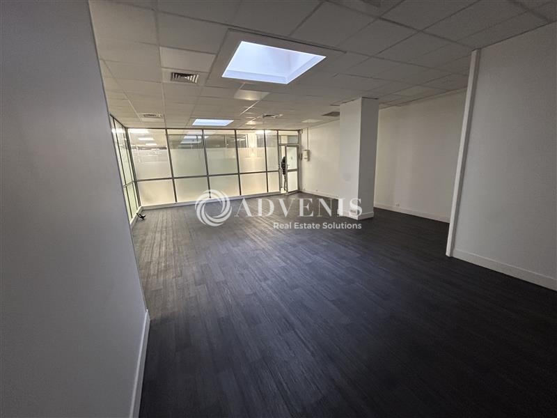 Location Bureaux PARIS (75017) - Photo 4