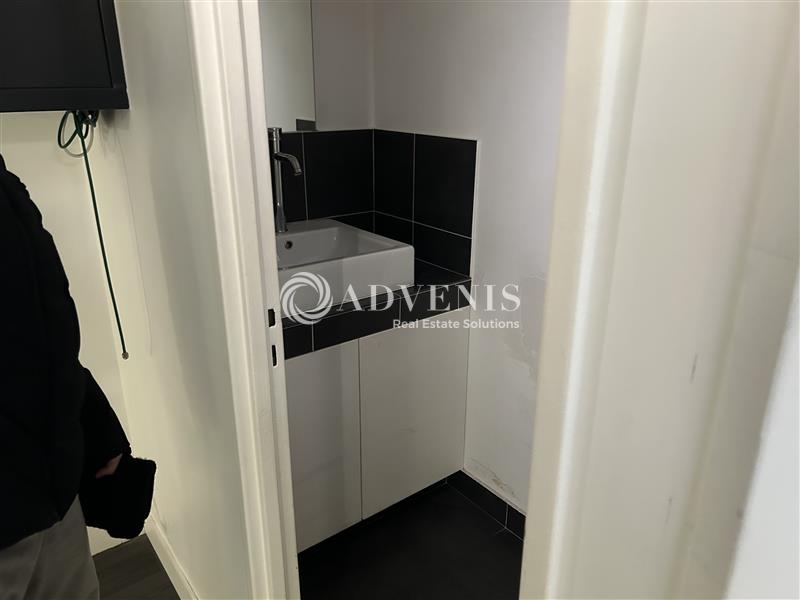 Location Bureaux PARIS (75017) - Photo 6