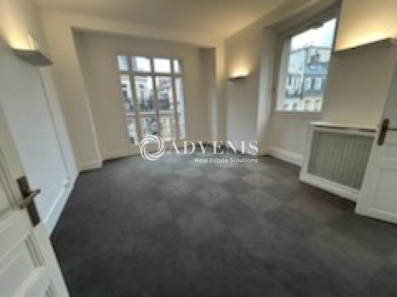 Location Bureaux PARIS (75008) - Photo 2