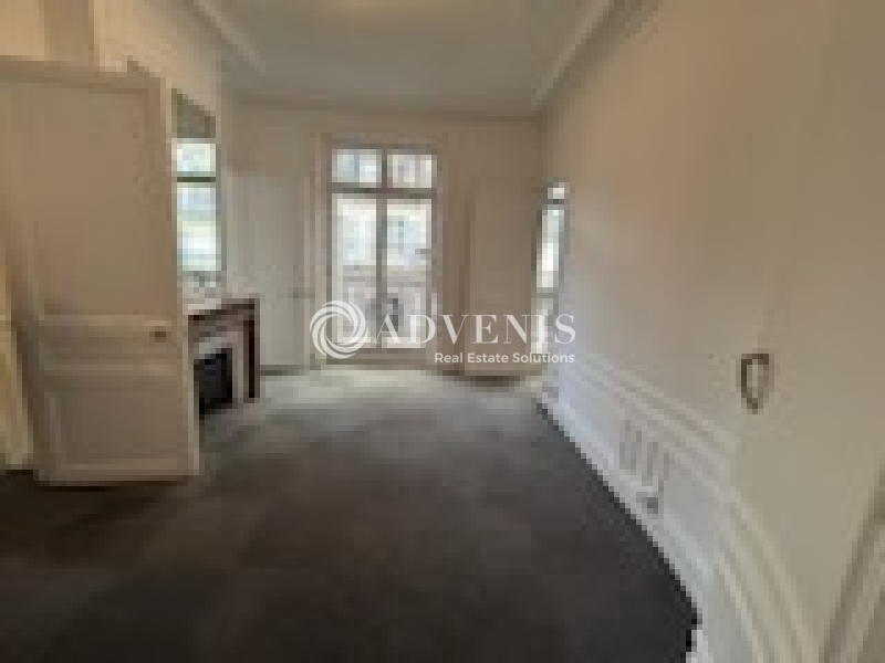 Location Bureaux PARIS (75008) - Photo 4