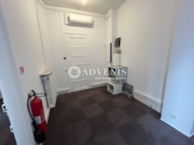 Location Bureaux PARIS (75008) - Photo 6