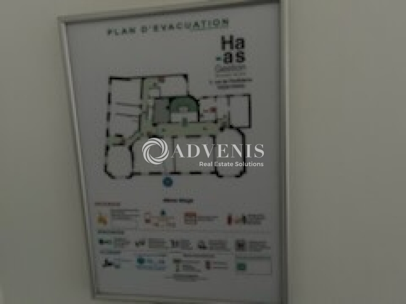 Location Bureaux PARIS (75008) - Photo 8