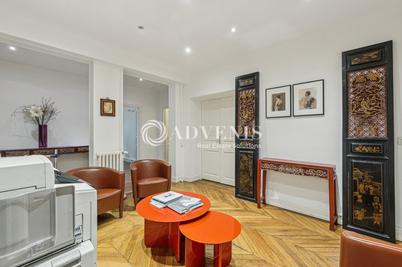 Location Bureaux PARIS (75008) - Photo 9