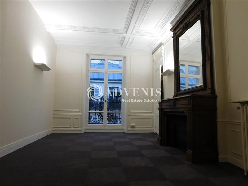 Location Bureaux PARIS (75008) - Photo 12