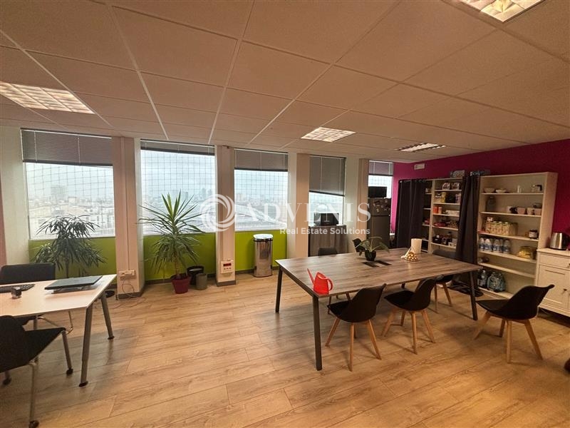 Vente Utilisateur Bureaux PANTIN (93500) - Photo 2