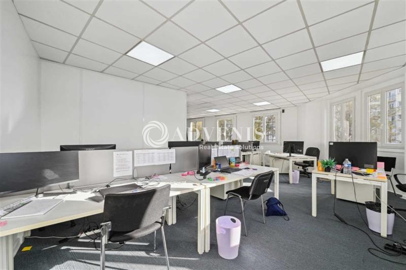 Location Bureaux MONTROUGE (92120) - Photo 2