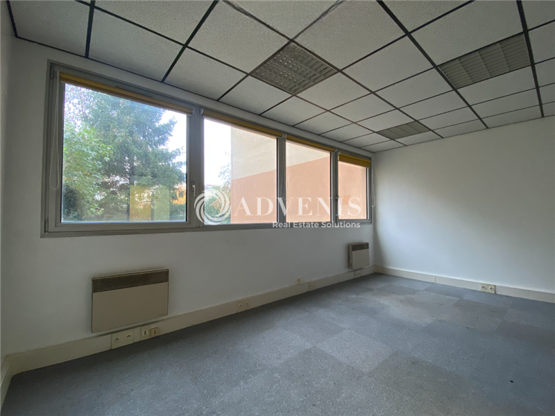 Location Bureaux CACHAN (94230) - Photo 10