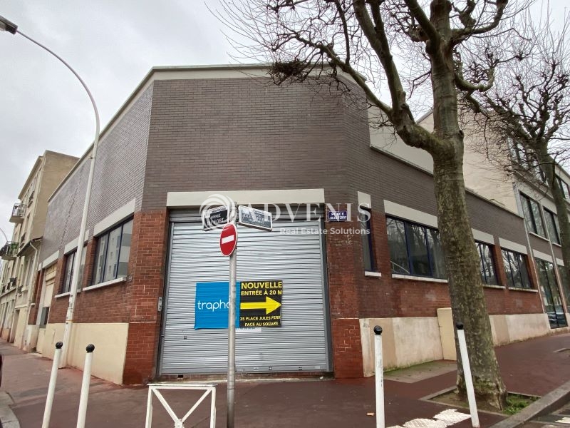 Vente Utilisateur Bureaux MONTROUGE (92120) - Photo 2