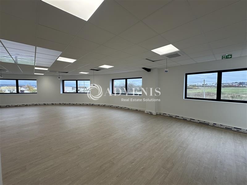 Vente Investisseur Bureaux BUCHELAY (78200) - Photo 10