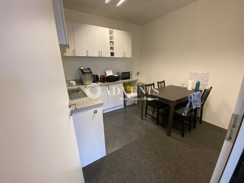 Location Bureaux FOURQUEUX (78112) - Photo 6