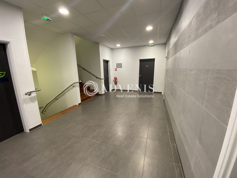 Location Bureaux FOURQUEUX (78112) - Photo 7