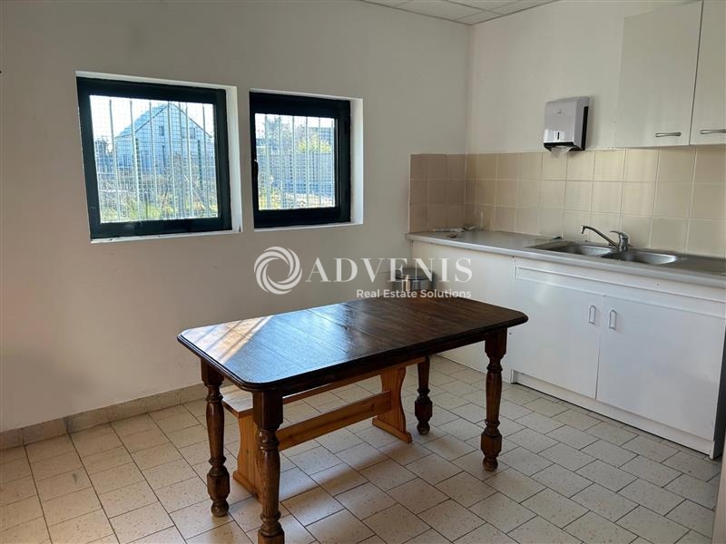 Location Commerces JOUE LES TOURS (37300) - Photo 8