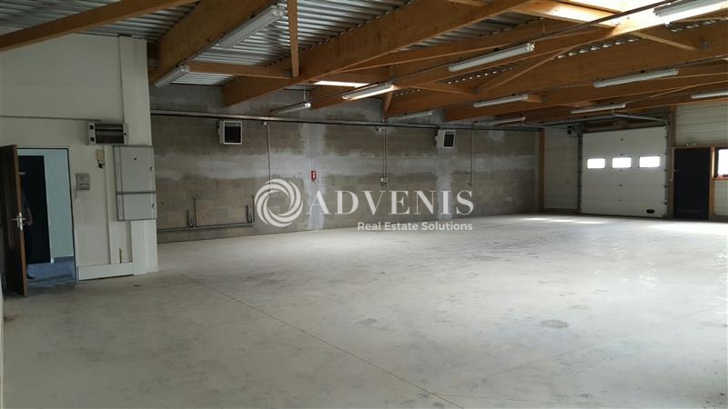 Location Activités Entrepôts JOUE LES TOURS (37300) - Photo 2