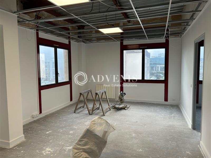 Location Bureaux SAINT AVERTIN (37550) - Photo 2