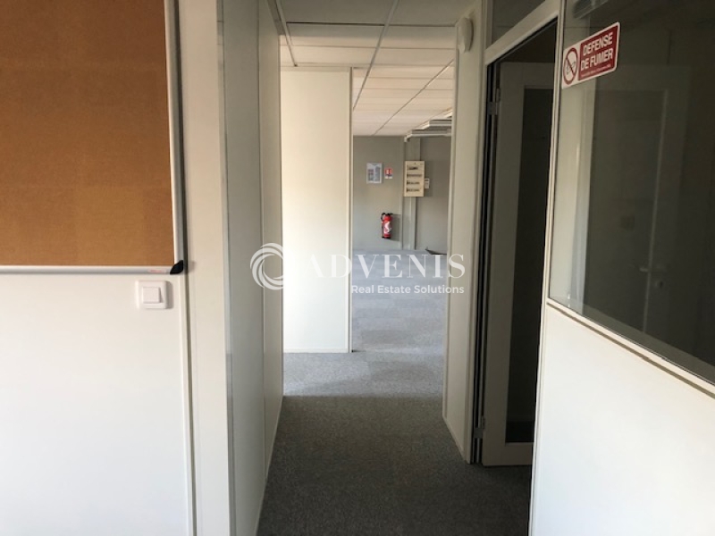 Location Bureaux TOURS (37000) - Photo 7