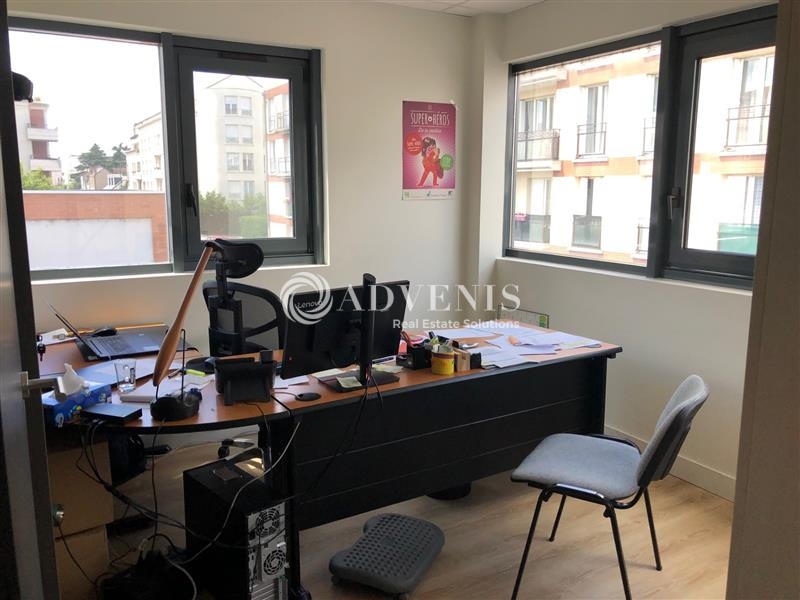 Location Bureaux TOURS (37000) - Photo 8