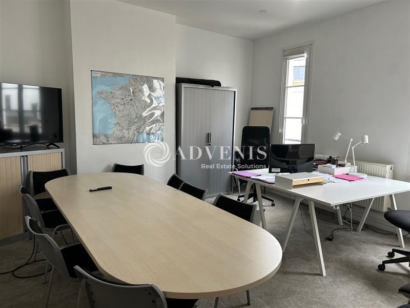 Location Bureaux TOURS (37000) - Photo 3