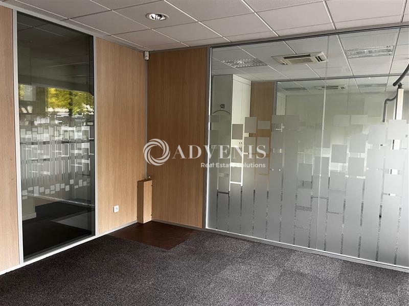 Location Bureaux TOURS (37000) - Photo 4