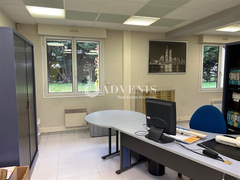 Location Bureaux CHANCEAUX SUR CHOISILLE (37390) - Photo 4