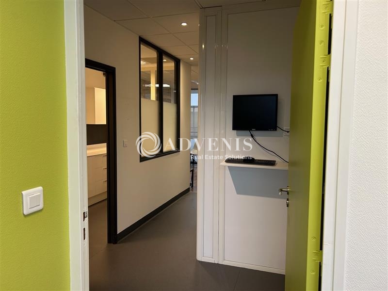 Location Bureaux SAINT CYR SUR LOIRE (37540) - Photo 4