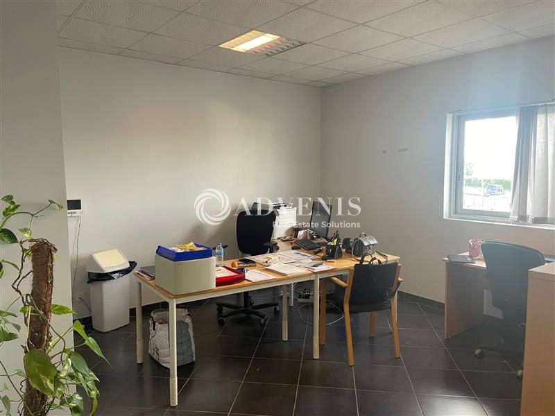 Location Activités Entrepôts SAINT SULPICE (41000) - Photo 2