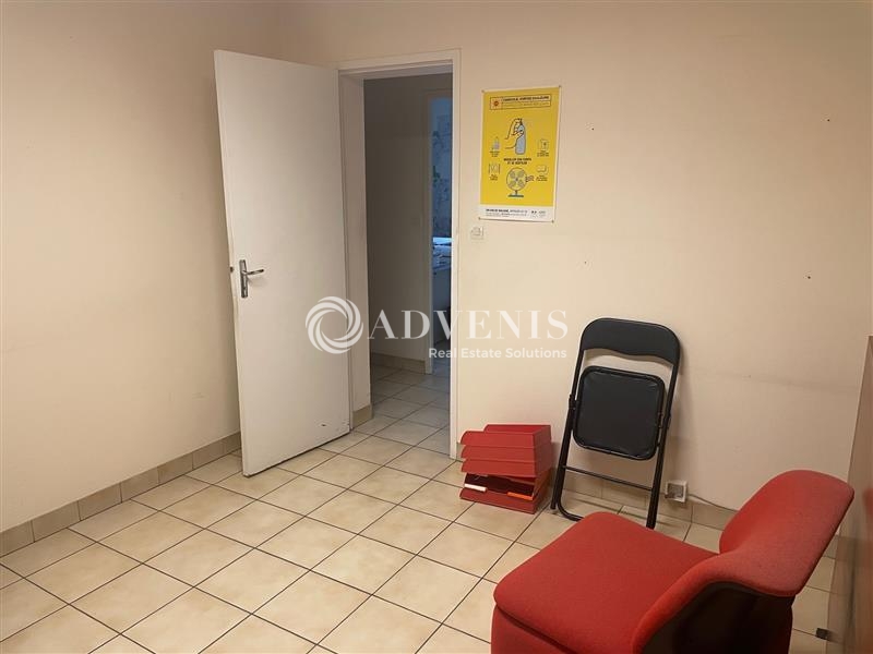 Location Bureaux LA CHAUSSEE SAINT VICTOR (41260) - Photo 4