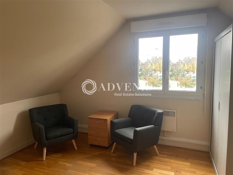 Vente Investisseur Bureaux LA CHAUSSEE SAINT VICTOR (41260) - Photo 3