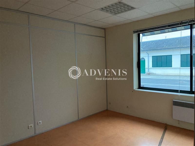 Vente Investisseur Bureaux BLOIS (41000) - Photo 2