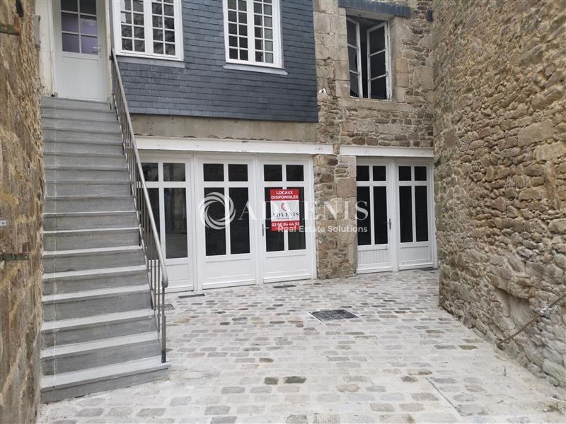 Vente Utilisateur Commerces DINAN (22100) - Photo 1