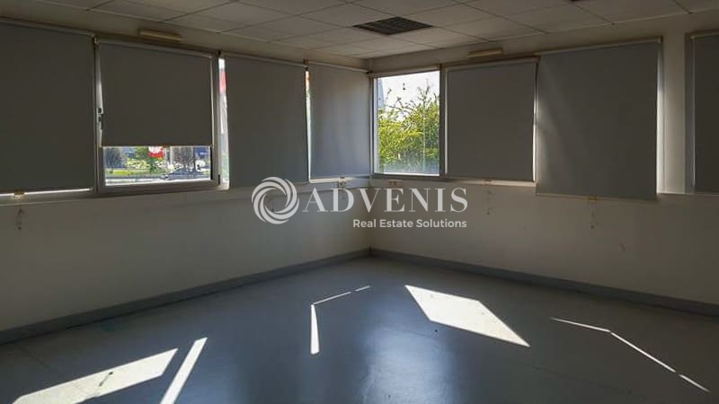 Vente Utilisateur Bureaux TREGUEUX (22950) - Photo 8