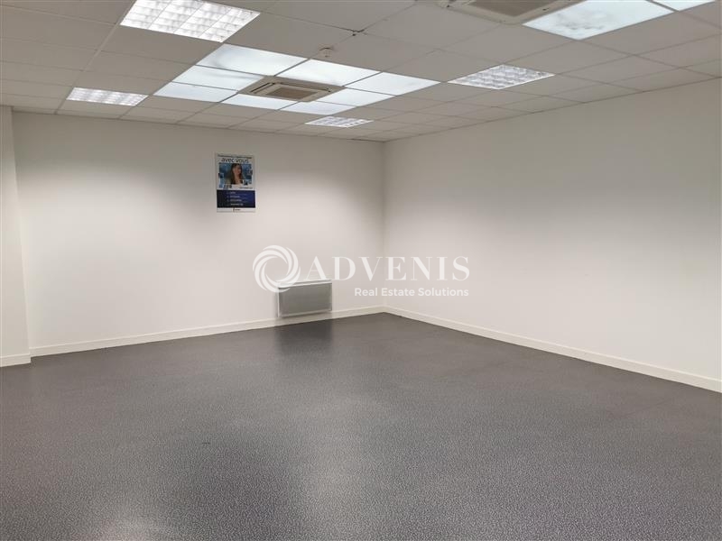 Vente Utilisateur Bureaux TREGUEUX (22950) - Photo 7