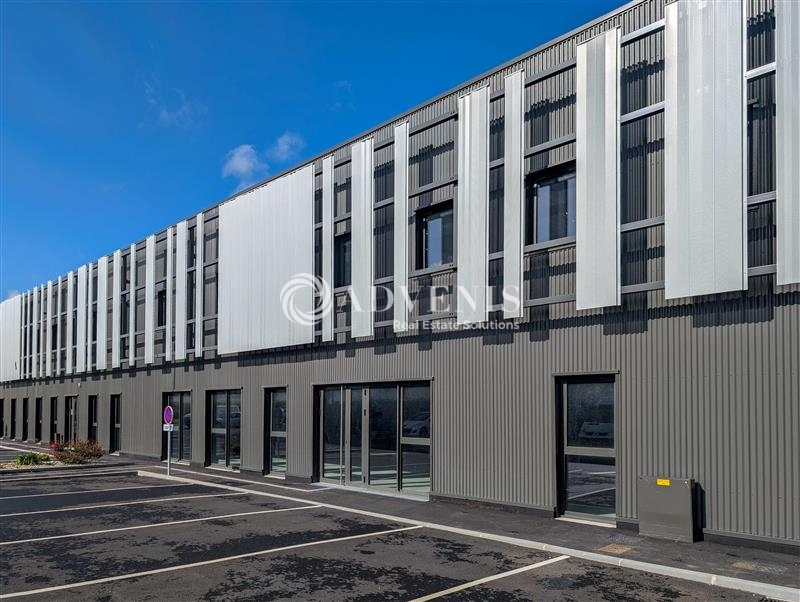 Vente Utilisateur Activités Entrepôts TREGUEUX (22950) - Photo 2