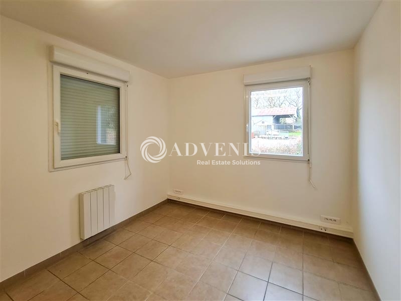 Location Bureaux SAINT GUINOUX (35430) - Photo 2