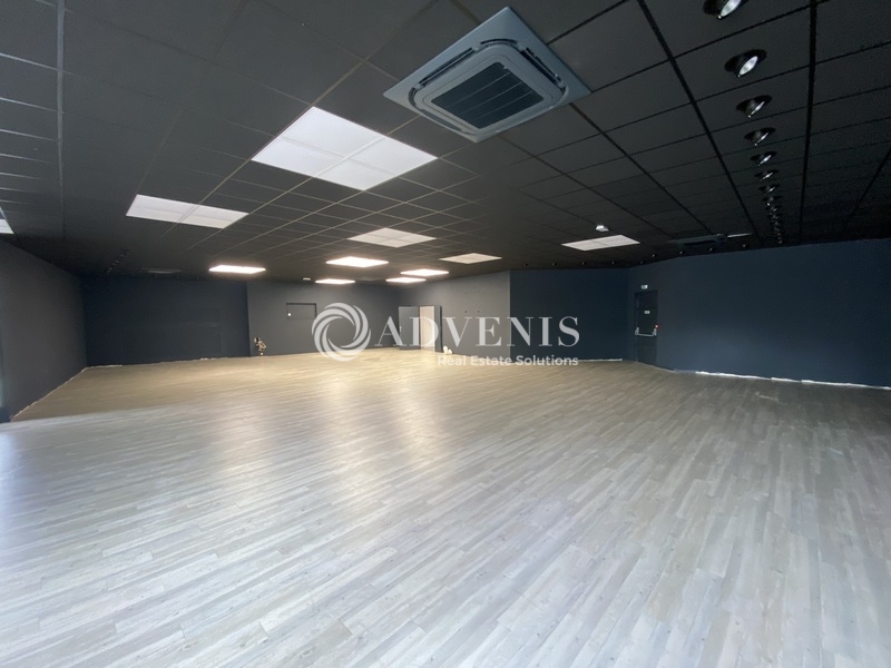 Location Commerces MAUREPAS (78310) - Photo 1