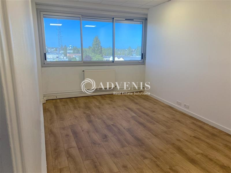 Vente Utilisateur Bureaux TRAPPES (78190) - Photo 3