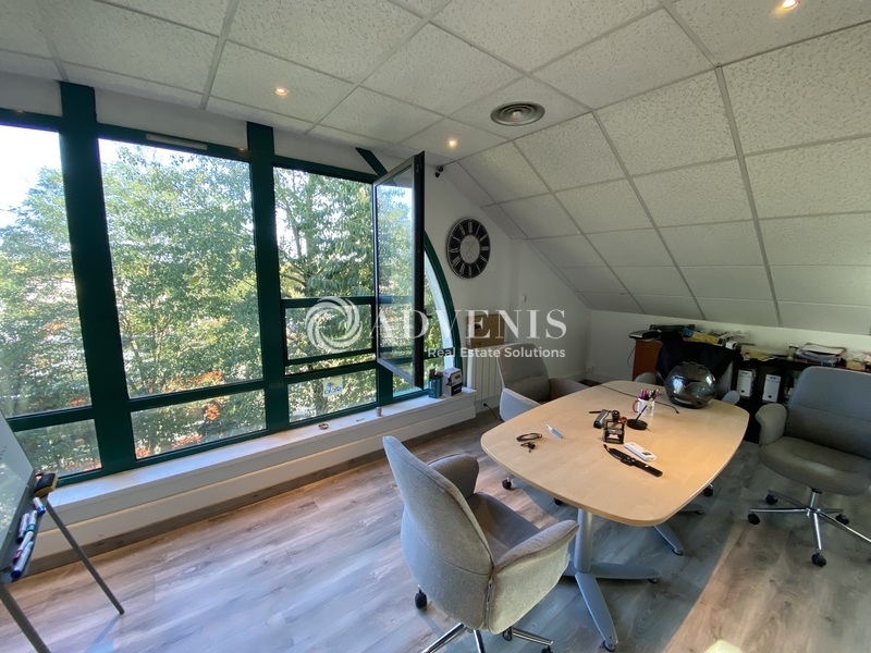 Vente Utilisateur Bureaux TRAPPES (78190) - Photo 1