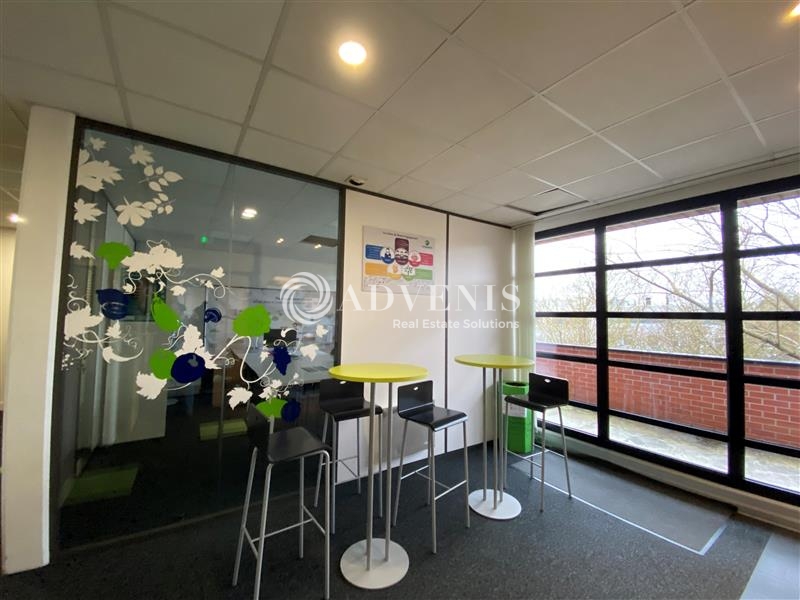 Location Bureaux GUYANCOURT (78280) - Photo 3